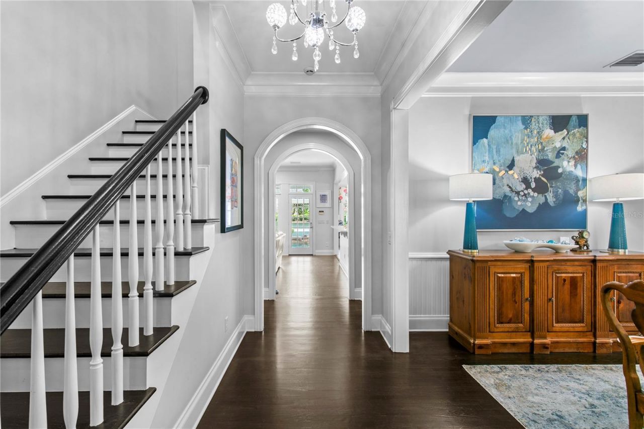 3126 W Oaklyn Avenue, Tampa, FL 33609 Photo