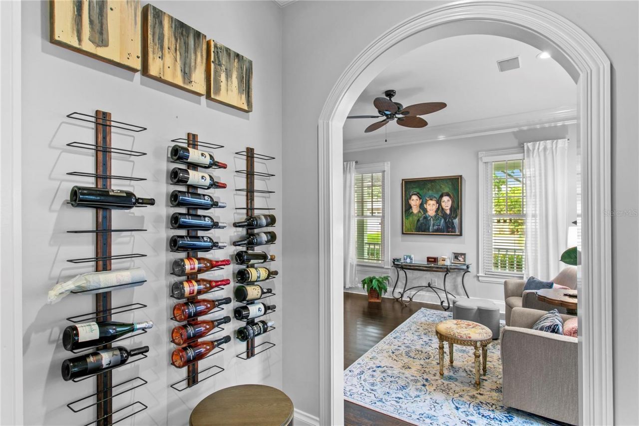 3126 W Oaklyn Avenue, Tampa, FL 33609 Photo