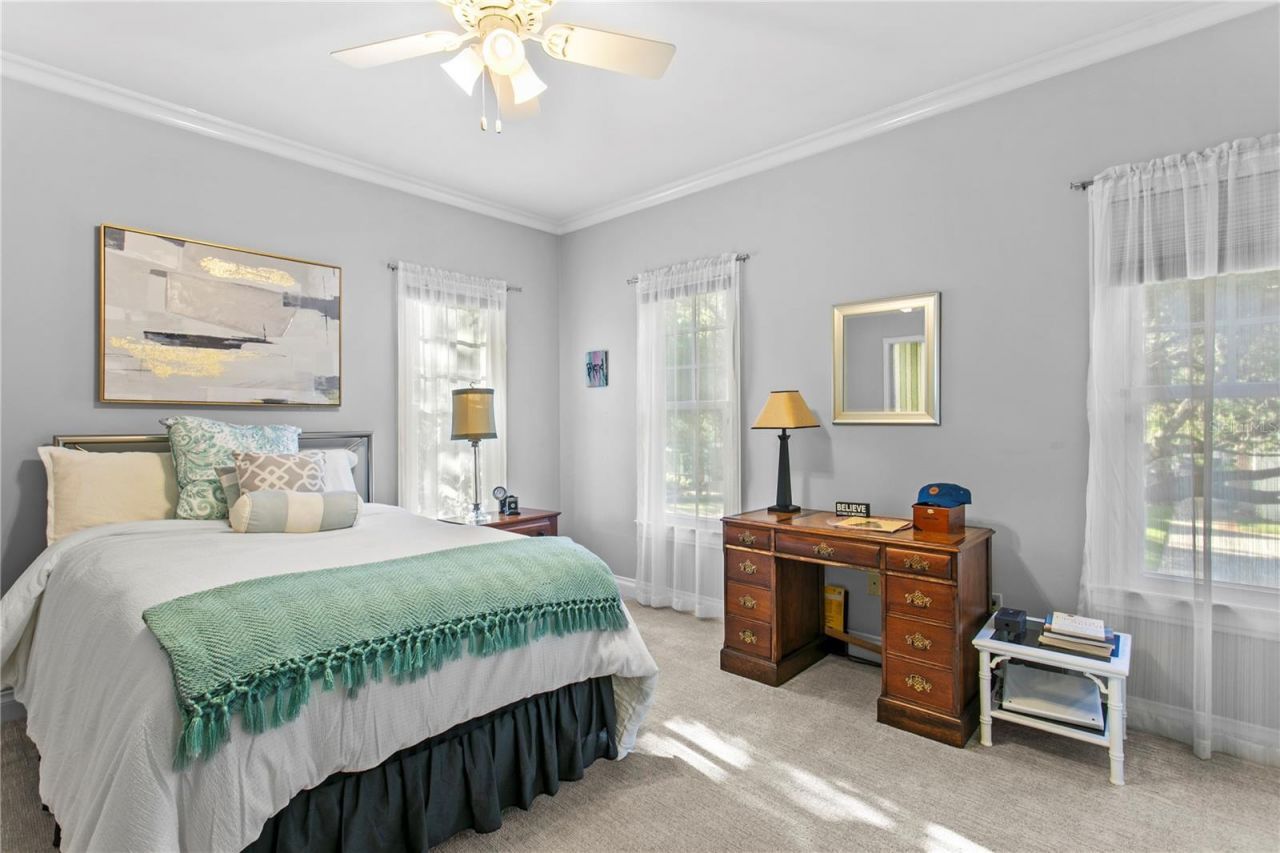 3126 W Oaklyn Avenue, Tampa, FL 33609 Photo