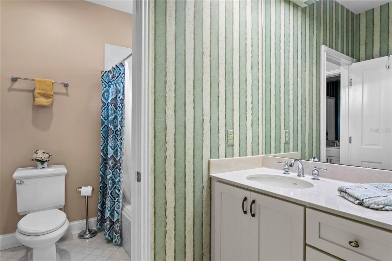 3126 W Oaklyn Avenue, Tampa, FL 33609 Photo