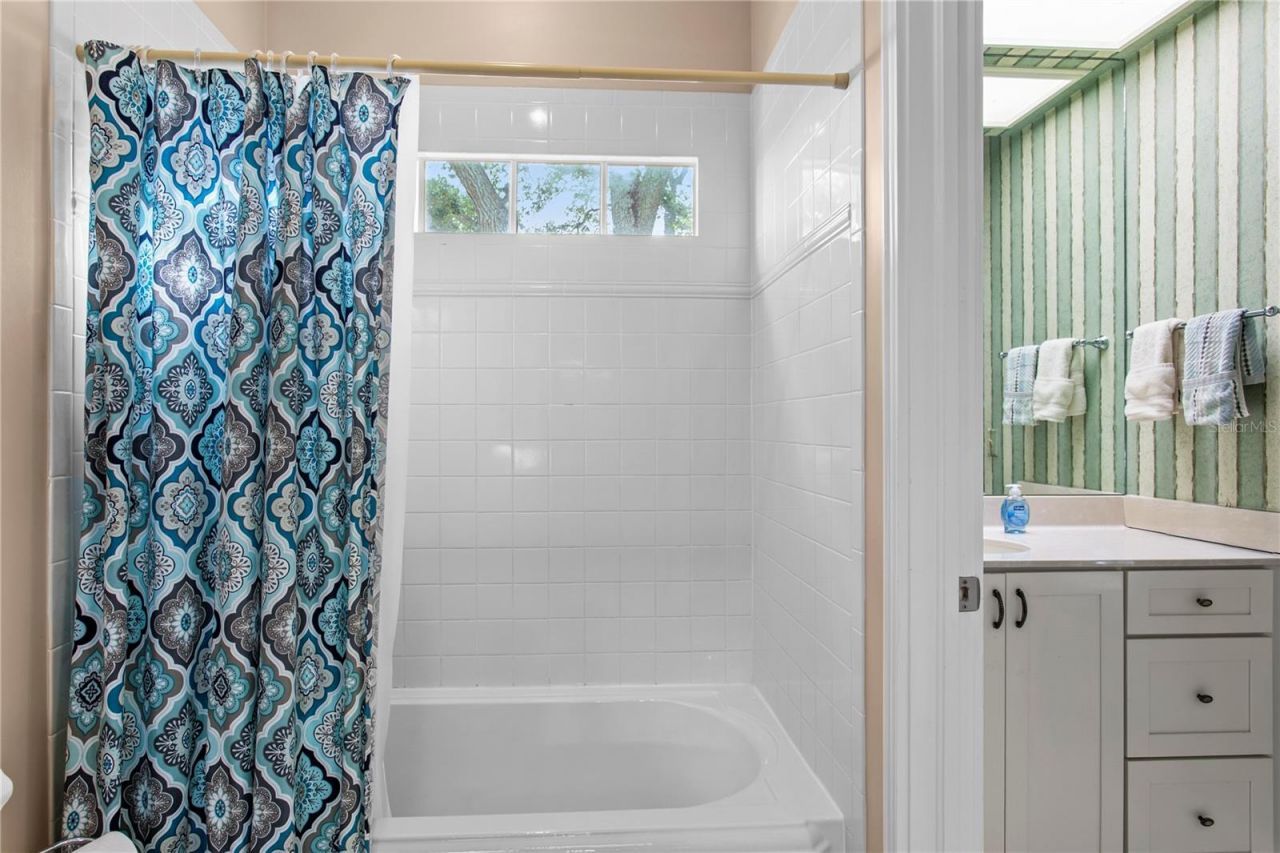 3126 W Oaklyn Avenue, Tampa, FL 33609 Photo