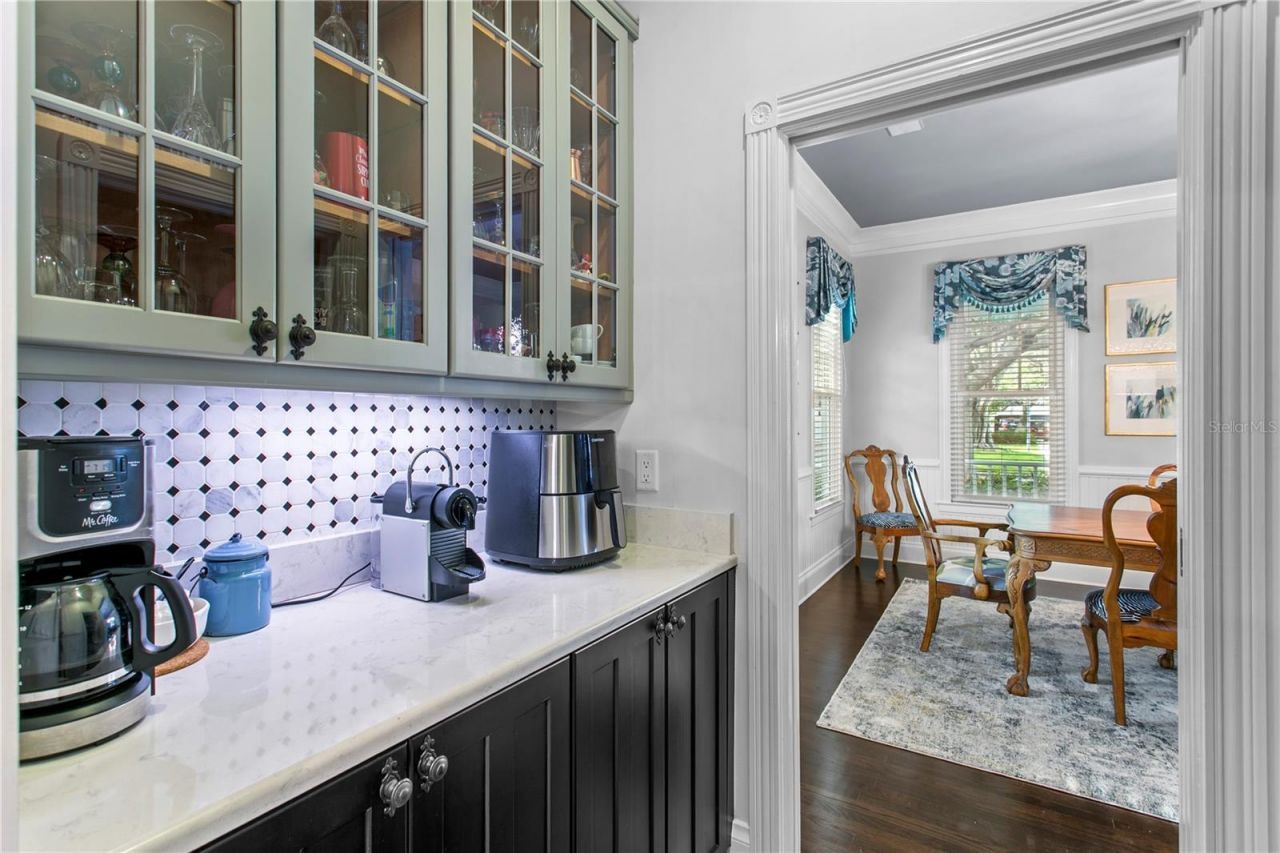 3126 W Oaklyn Avenue, Tampa, FL 33609 Photo