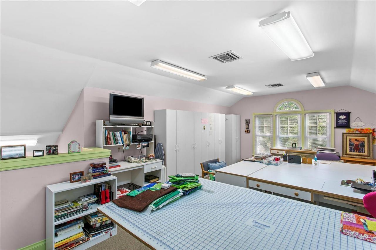 3126 W Oaklyn Avenue, Tampa, FL 33609 Photo