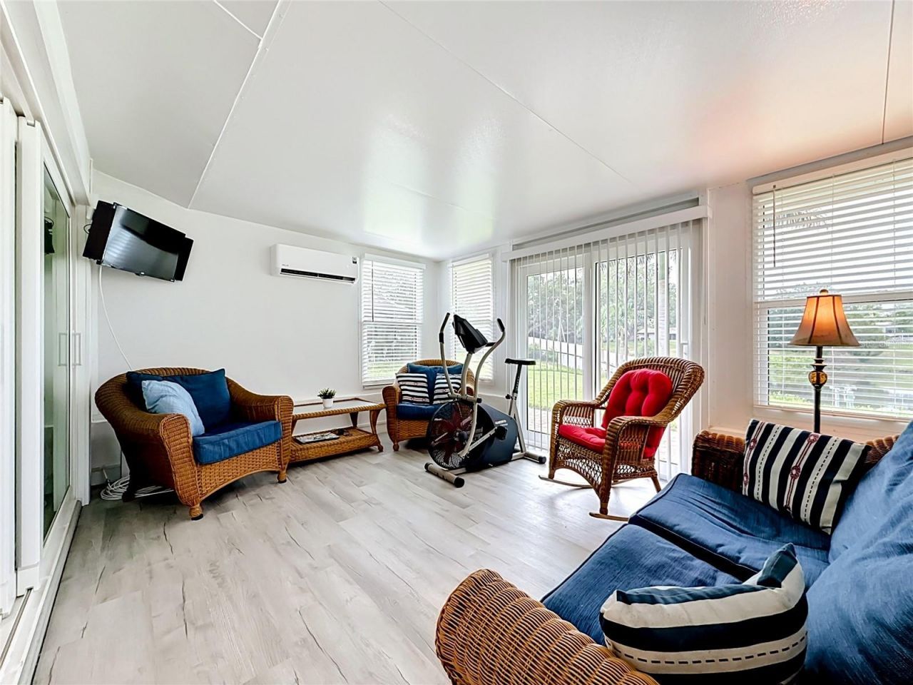 508 Shore Drive, Largo, FL 33771 Photo
