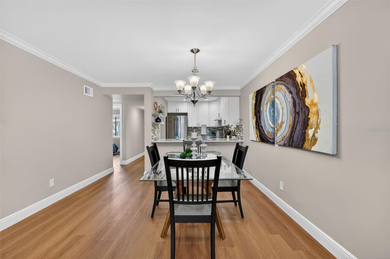 731 83rd Avenue N, Unit 105, Saint Petersburg, FL 33702 Photo