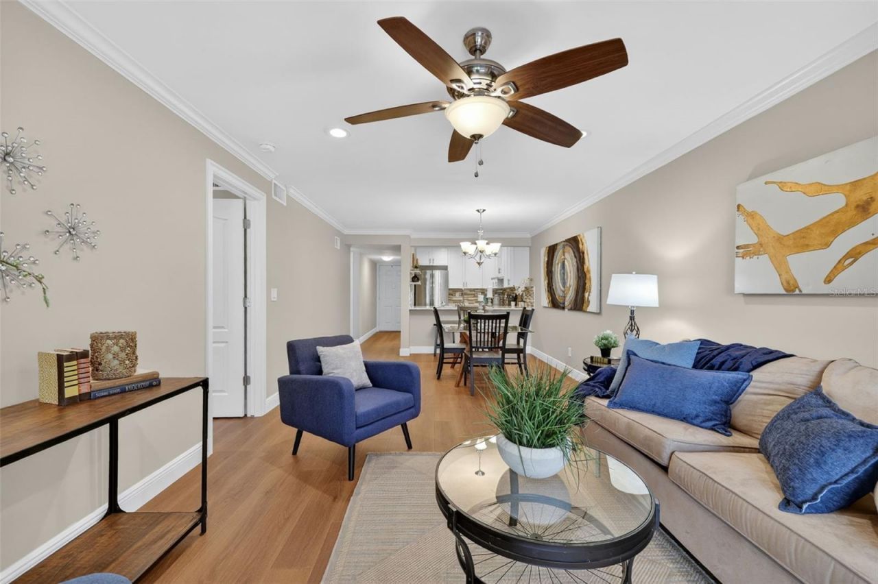 731 83rd Avenue N, Unit 105, Saint Petersburg, FL 33702 Photo