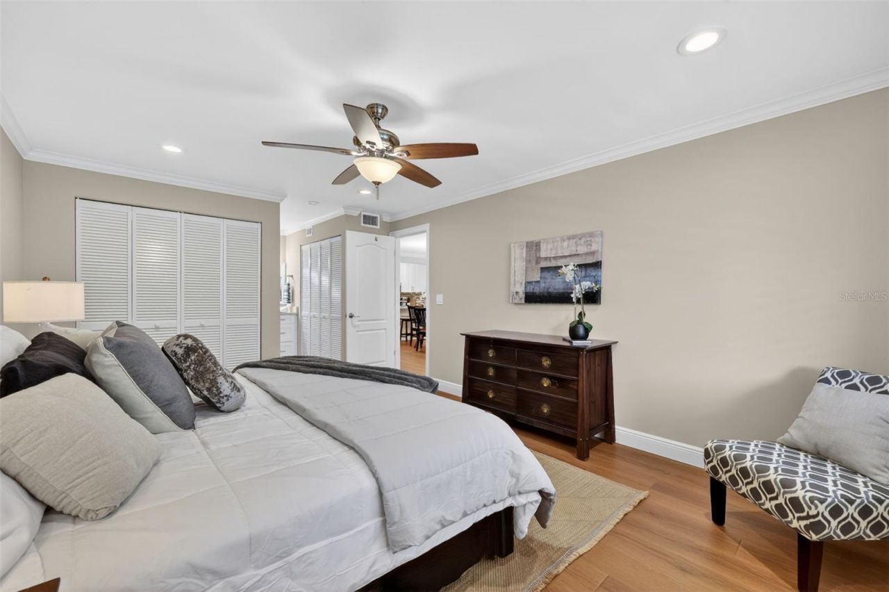 731 83rd Avenue N, Unit 105, Saint Petersburg, FL 33702 Photo