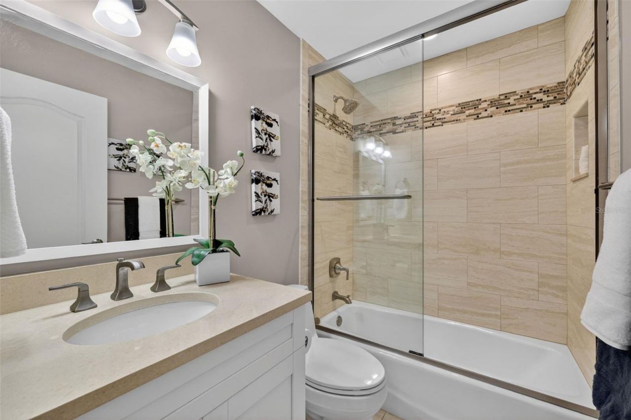 731 83rd Avenue N, Unit 105, Saint Petersburg, FL 33702 Photo