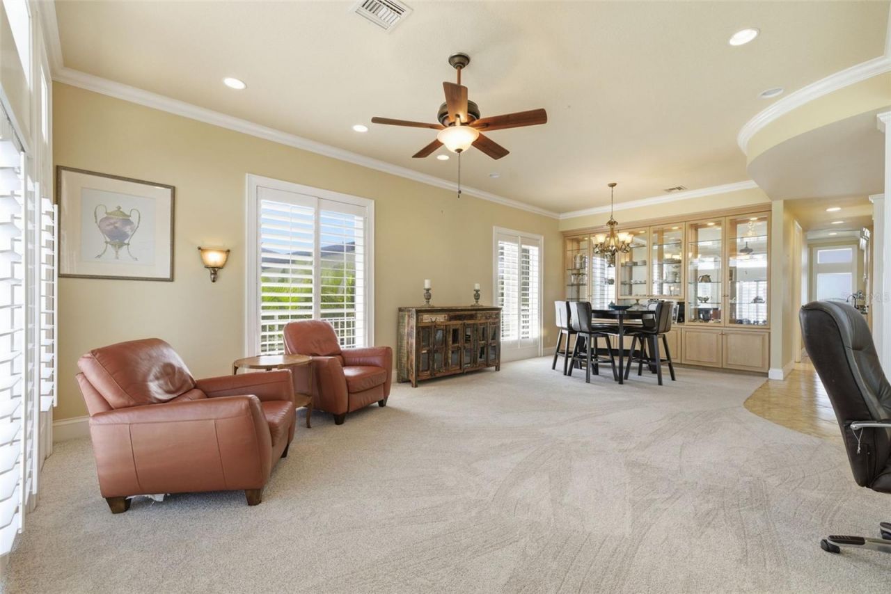 24 N Pine Circle, Belleair, FL 33756 Photo