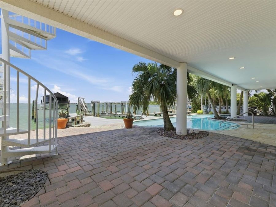 Property Image 85