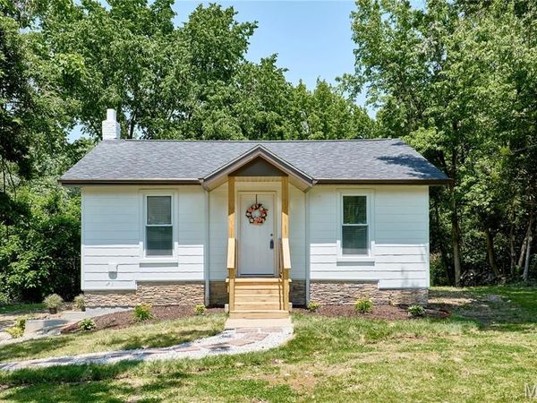 10635 Ridge Avenue, St Louis, MO 63114