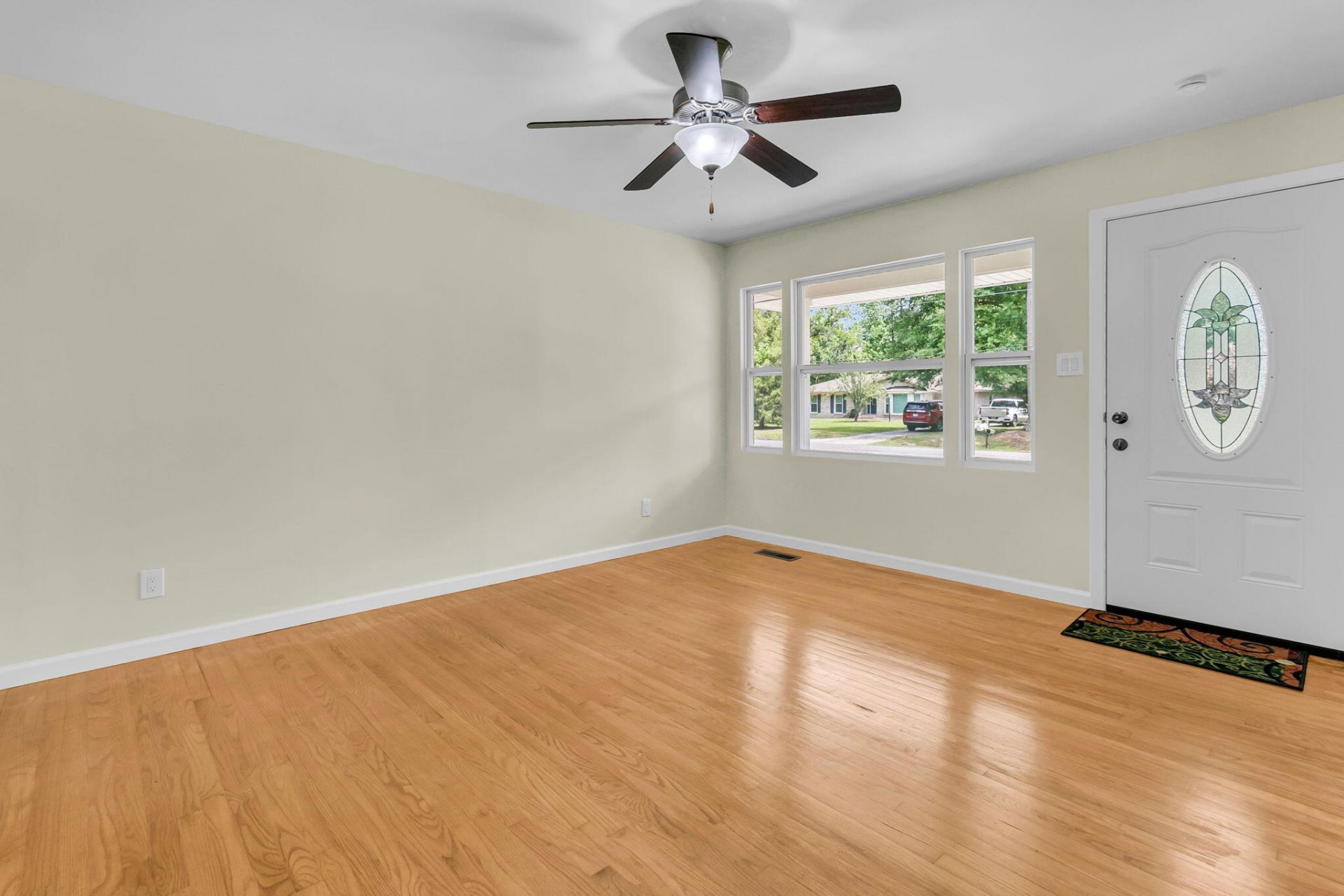 114 Wilson Drive Photo 33
