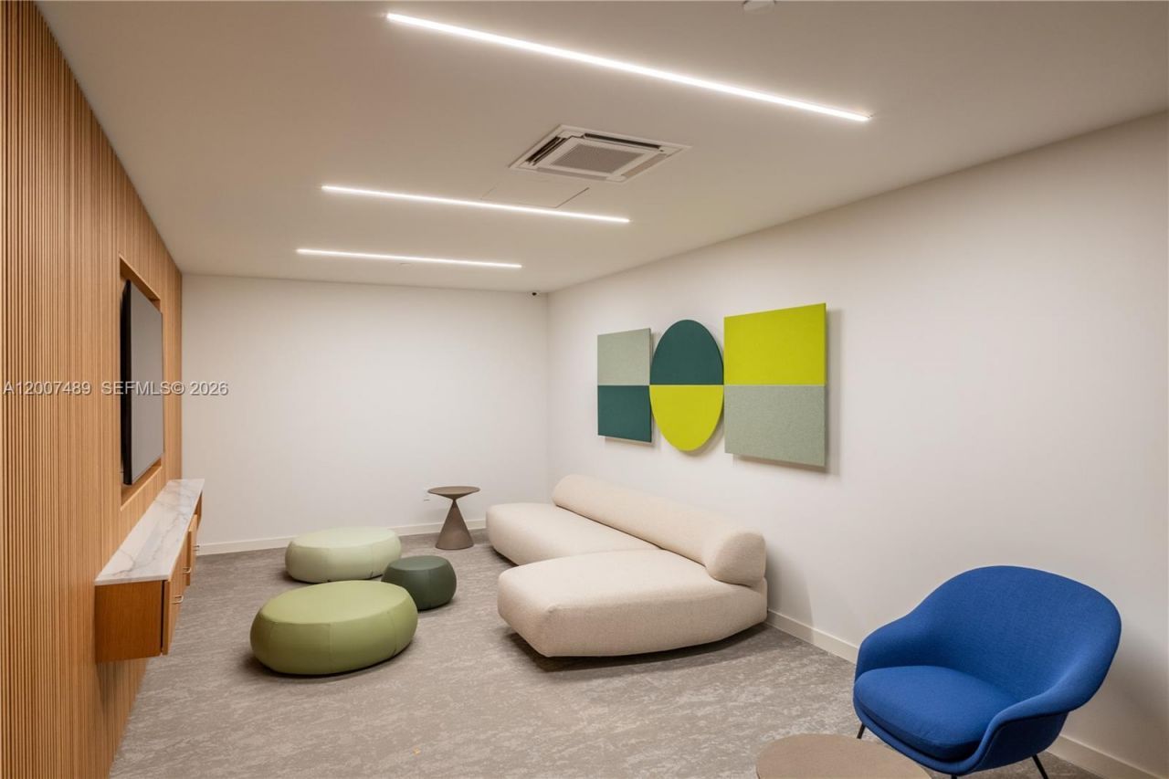 300 Biscayne Blvd Way, Unit 2802, Miami, FL 33131 Photo