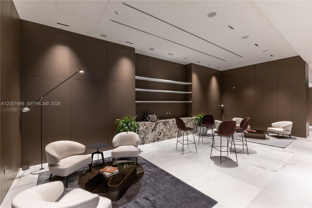 300 Biscayne Blvd Way, Unit 2802, Miami, FL 33131 Photo