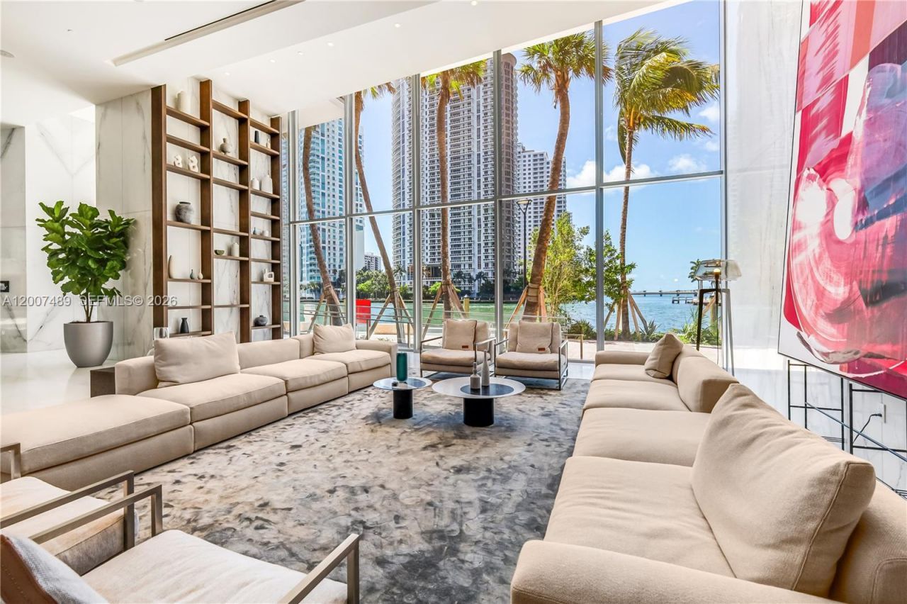 300 Biscayne Blvd Way, Unit 2802, Miami, FL 33131 Photo