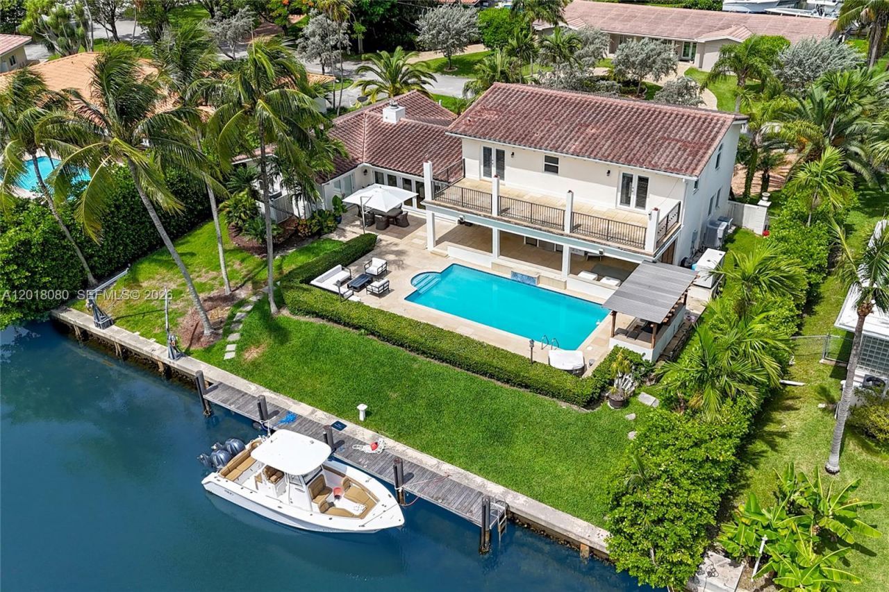 13035 Nevada St, Coral Gables, FL 33156 Photo