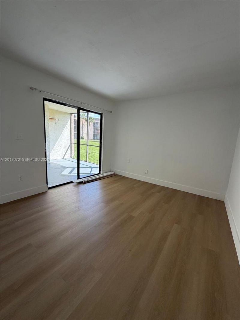 3400 Foxcroft Rd, Unit 107, Miramar, FL 33025 Photo