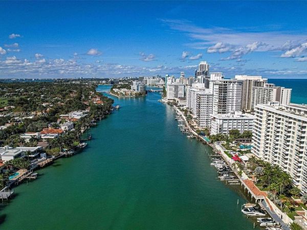 5600 Collins Ave , Unit 8A, Miami Beach, FL 33140