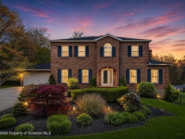 741 Jefferson Boulevard, Jefferson Twp, PA 18436