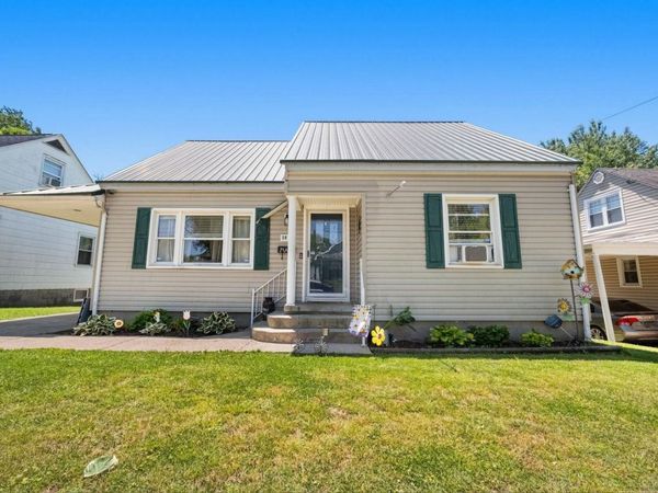 3818 Cactus , Ashland, KY 41101