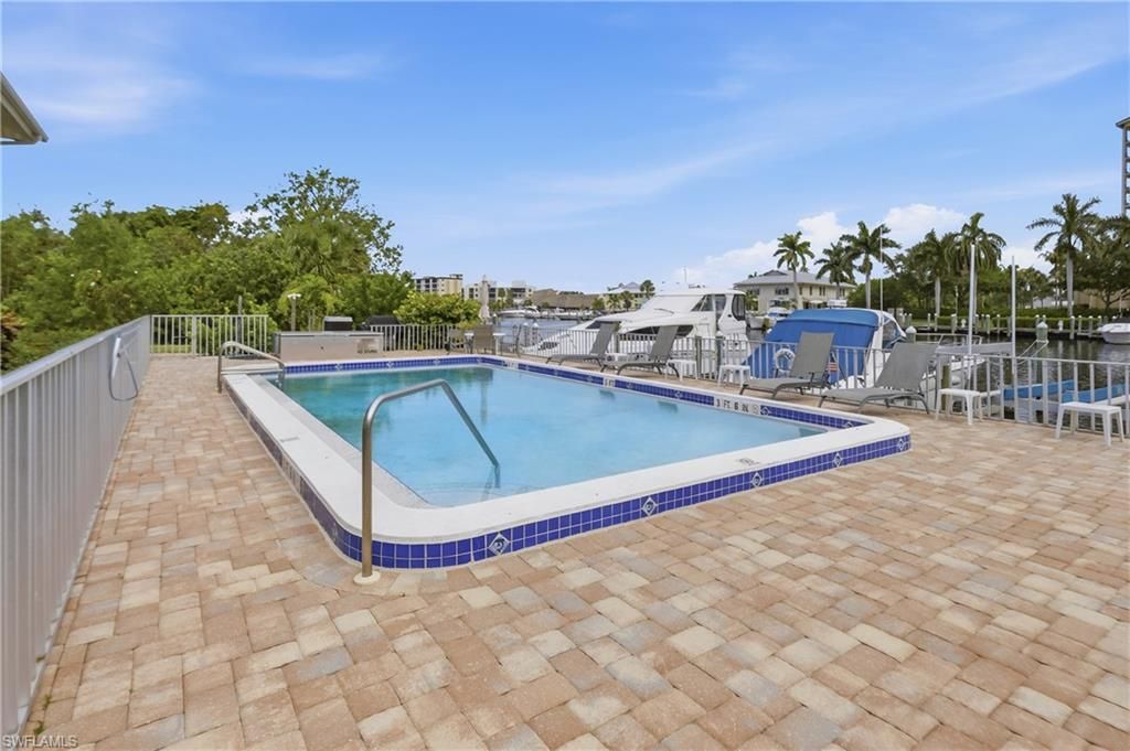 3371 N Key Dr, Unit 105, North Fort Myers, FL 33903 Photo