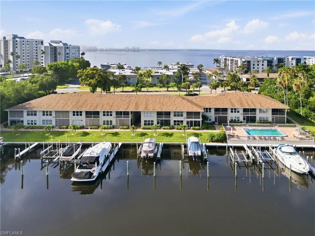 3371 N Key Dr, Unit 105, North Fort Myers, FL 33903 Photo