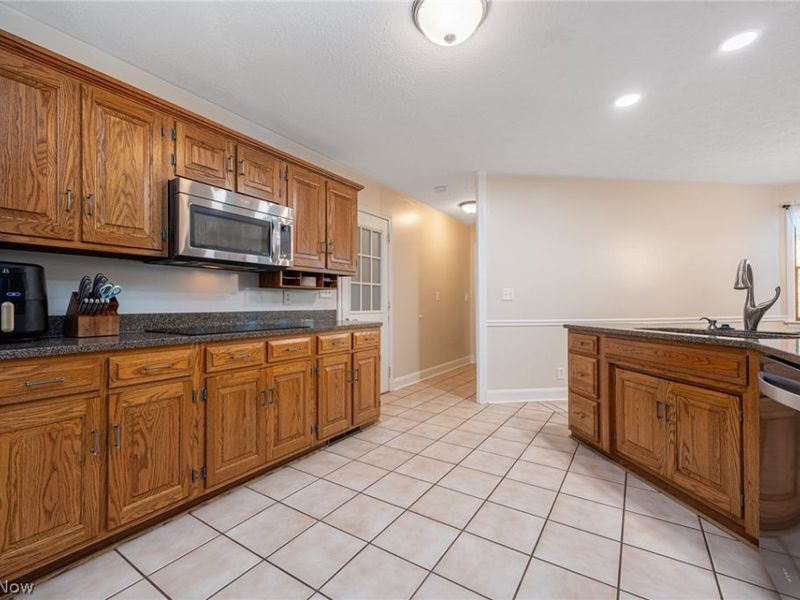 1270 Dehart Avenue, Coshocton, OH 43812 Photo 23