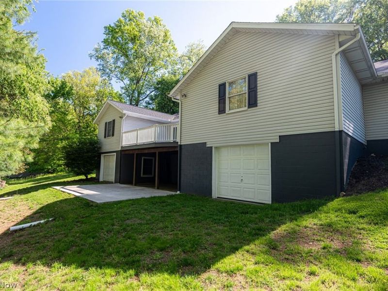 1270 Dehart Avenue, Coshocton, OH 43812 Photo 9