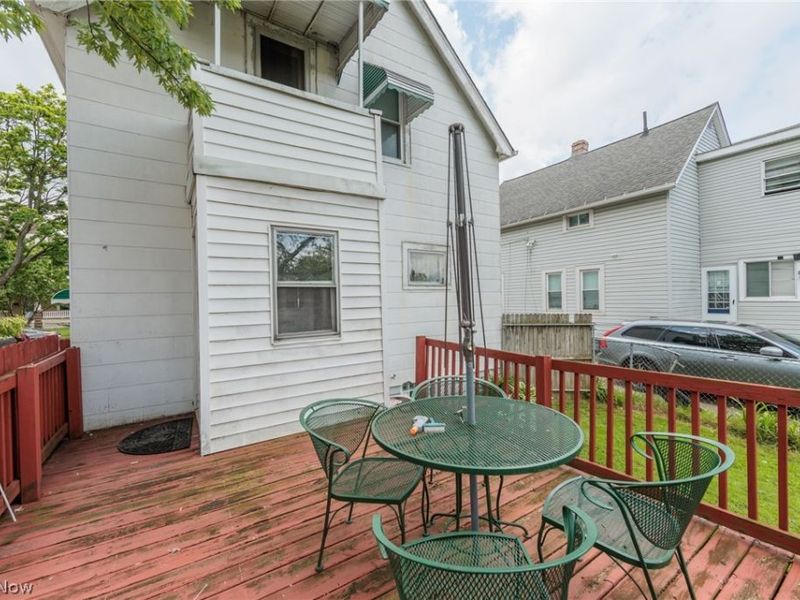 4318 Bucyrus Avenue, Cleveland, OH 44109 Photo 37