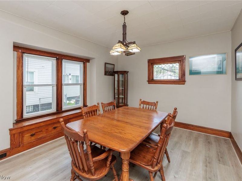 4318 Bucyrus Avenue, Cleveland, OH 44109 Photo 8