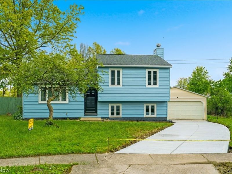 668 Westbrook Court, Ravenna, OH 44266 Photo 4