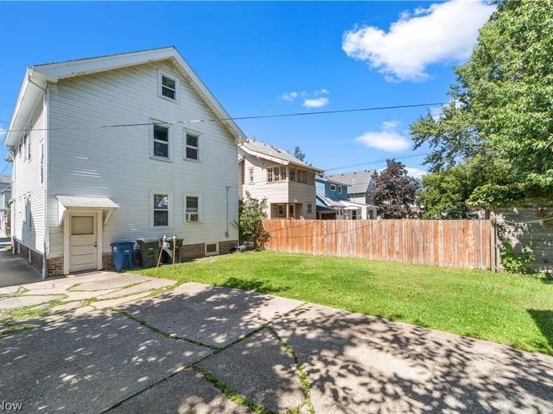 1575 Orchard Grove Avenue, Lakewood, OH 44107 Photo 23