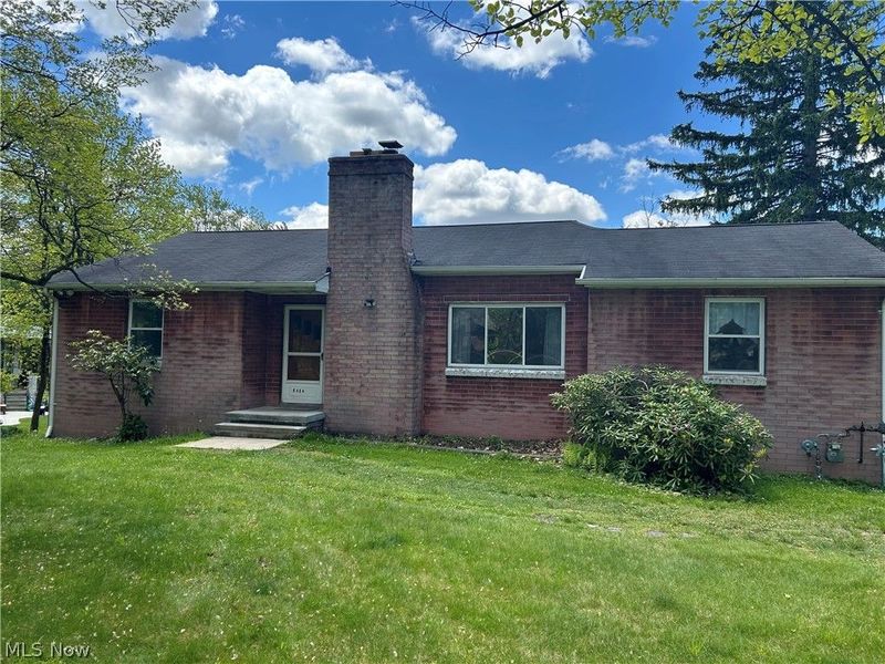 8404 Avery Road, Broadview Heights, OH 44147 Photo 1