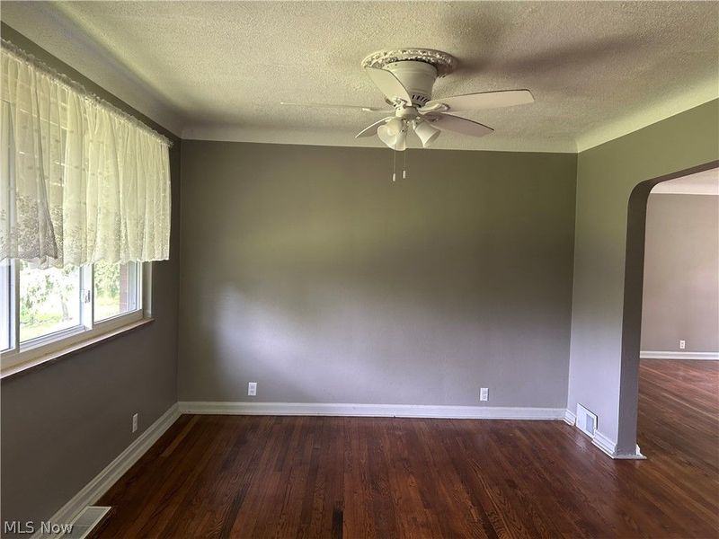 8404 Avery Road, Broadview Heights, OH 44147 Photo 4