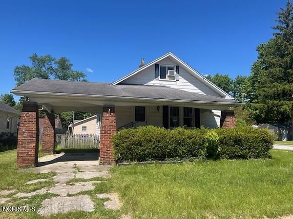 1148 Columbus Drive , Holland, OH 43528