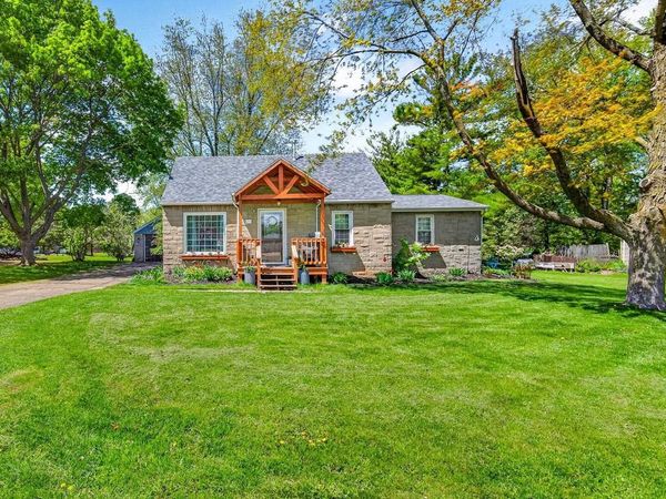 2425 BARBARA AVENUE, Appleton, WI 54915