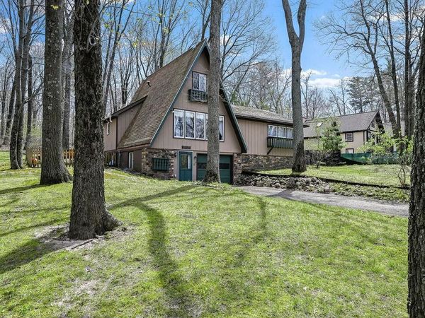 N7898 COUNTY ROAD G, Iola, WI 54945