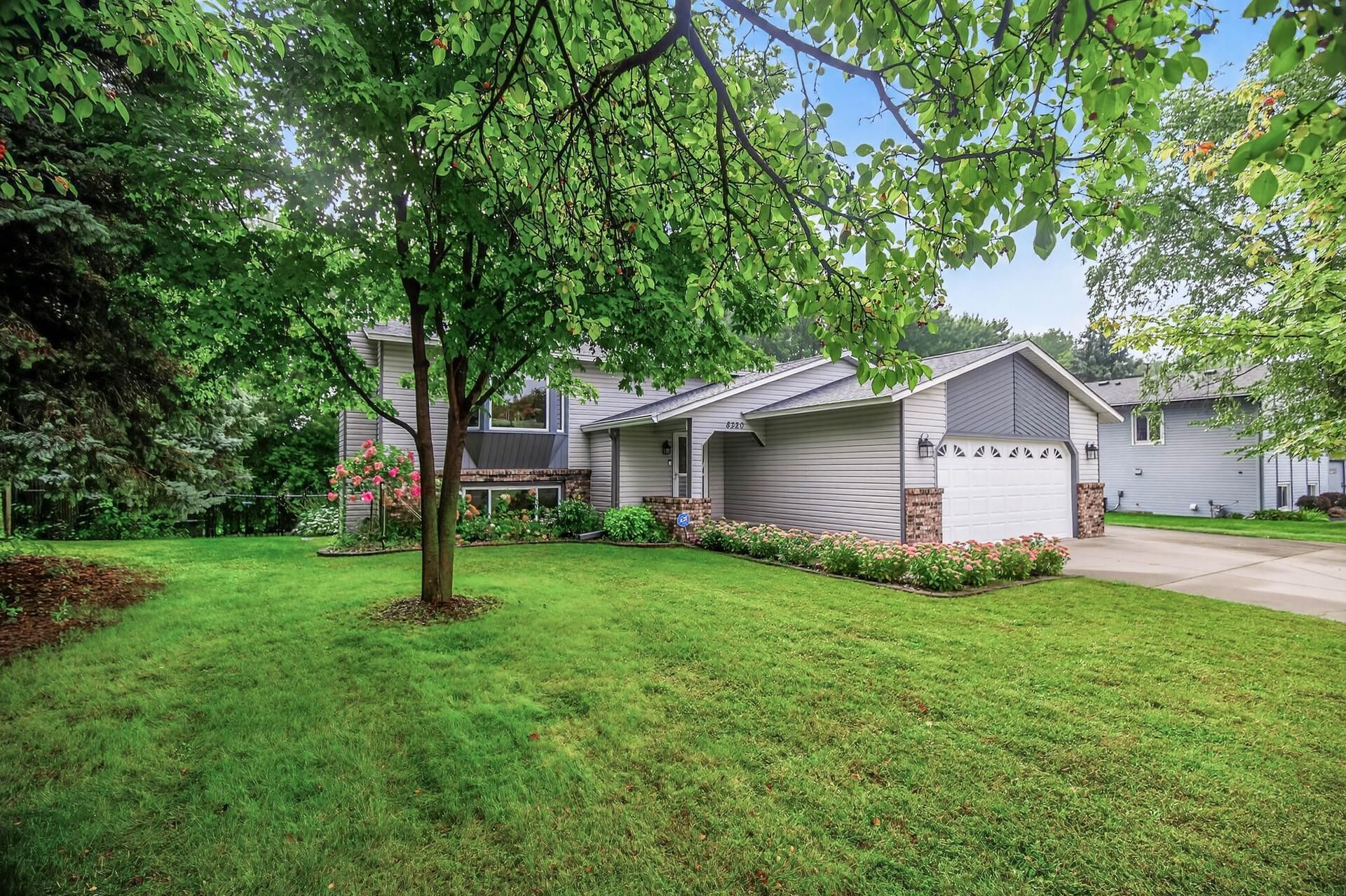 8320 Cooper Way , Inver Grove Heights, MN 55076