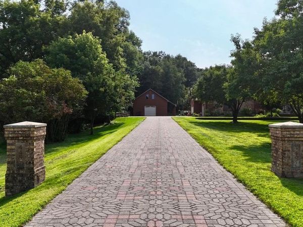 4457 Farmdale Circle, Saint Augusta, MN 56301