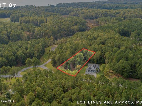 10 Peppervine Court , Minnesott Beach, NC 28510