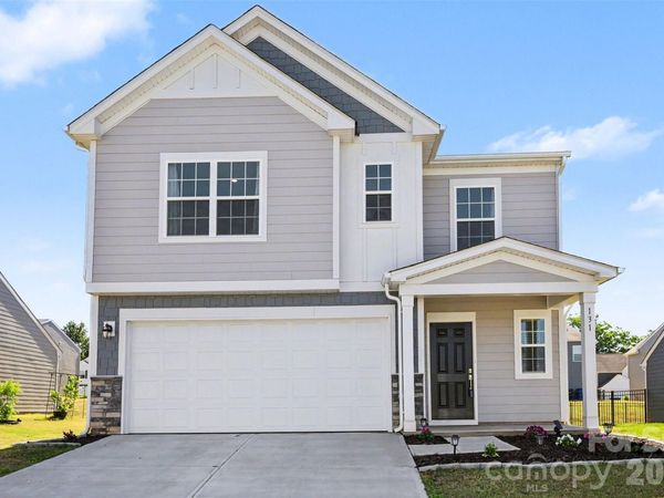 131 Watuga Place, Statesville, NC 28625