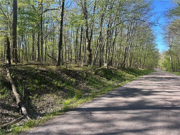 26171 Old Mill Rd , Ohiopyle, PA 15470