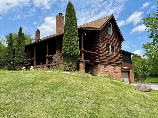 13665 Clover Lake Drive , Chardon, OH 44024