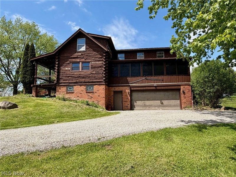 13665 Clover Lake Drive, Chardon, OH 44024 Photo 3