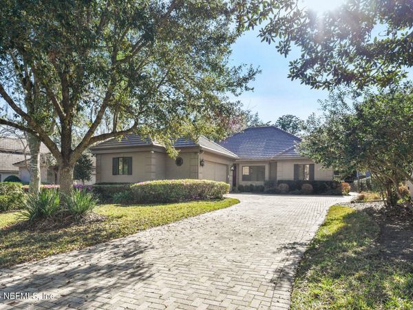 6717 LINFORD Lane, Jacksonville, FL 32217