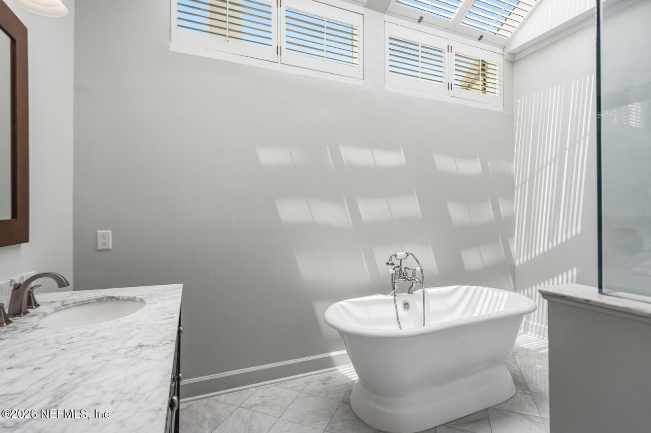 6717 Linford Lane, Jacksonville, FL 32217 Photo