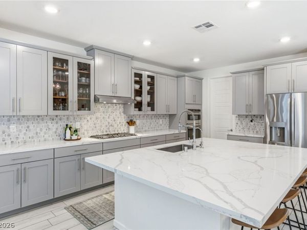 748 Agate Hills Street, Las Vegas, NV 89138