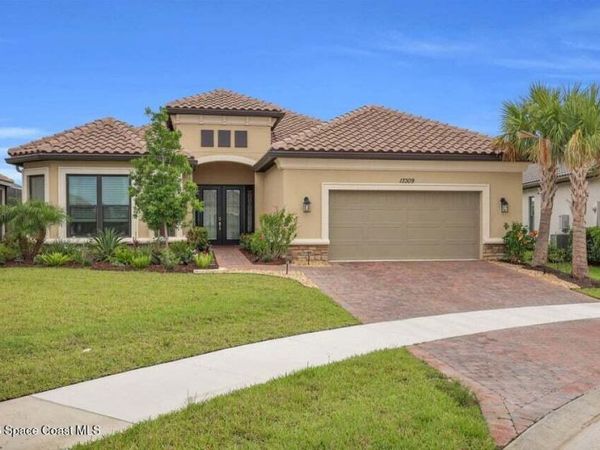 13309 SW Alejandro Court , Port St. Lucie, FL 34987