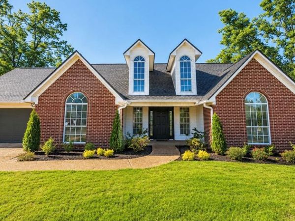 300 Tanner Drive, Oxford, MS 38655