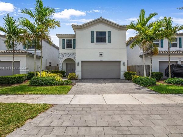 1392 SE 26th Ter , Homestead, FL 33035